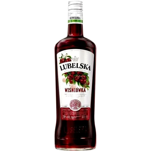 Najlepsze drinki z wódką wiśniową – 7 prostych przepisów na każdą okazję