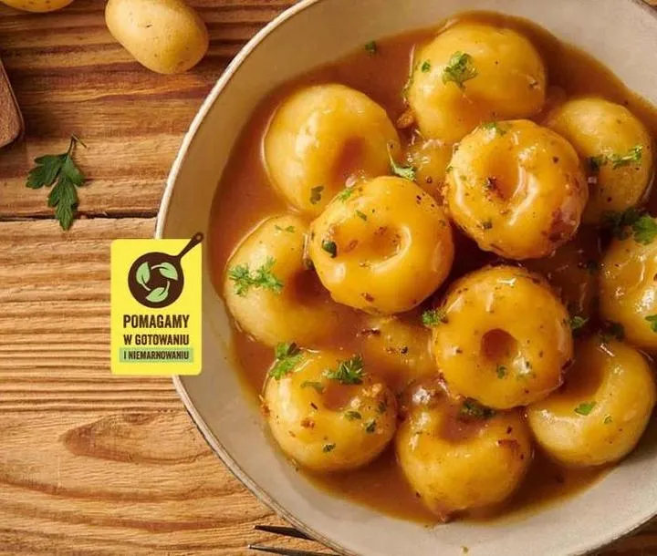 Odkryj idealne sosy do klusek śląskich: najlepsze przepisy i smaki, które pokochasz