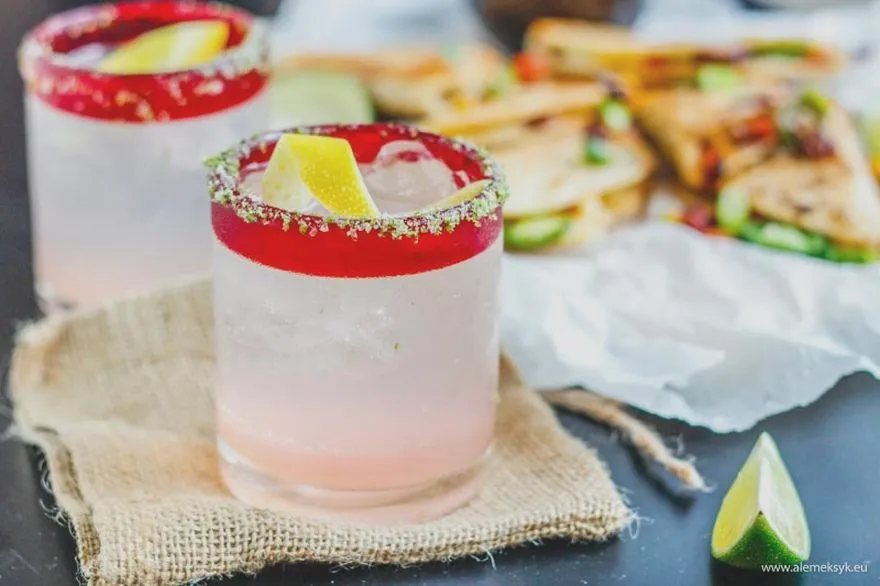 Odkryj najlepsze drinki z tequilą: Przepisy, które na dłużej pozostaną w pamięci