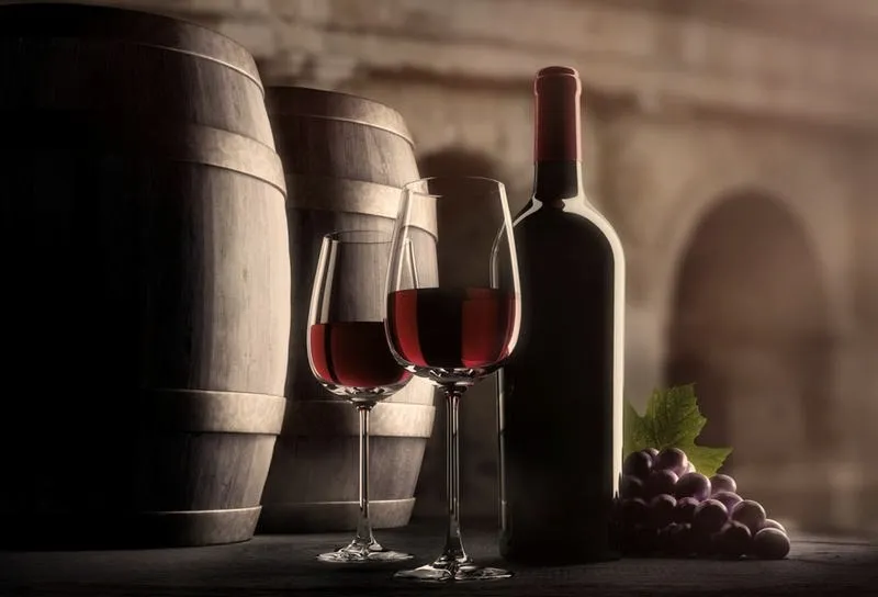 Odkryj pyszne drinki z czerwonym winem idealne na każdą okazję