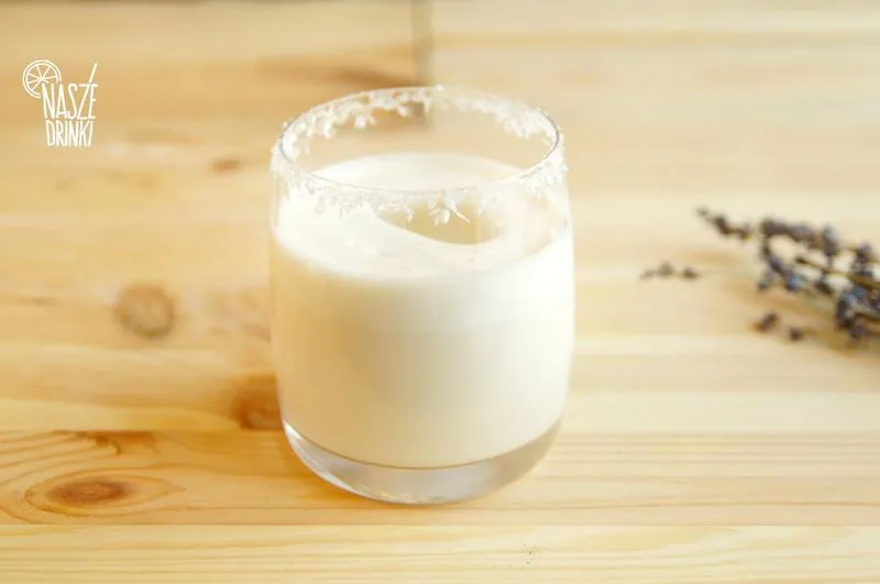 Smakowite drinki z mlekiem skondensowanym, które musisz spróbować