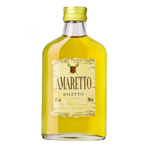 Sposoby na delektowanie się amaretto: jak pić, by poczuć jego magię