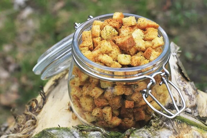 Wyśmienite grzanki do zupy na patelni - krok po kroku do zachwycającego smaku