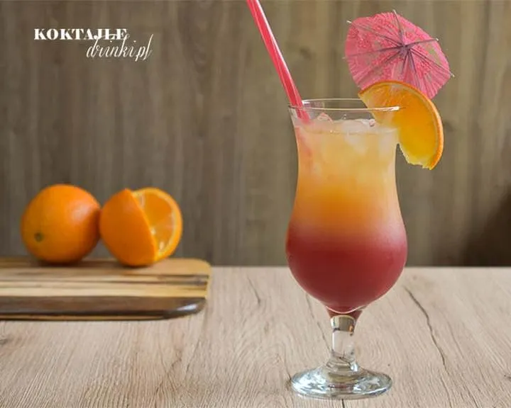 Drinki z wódką i sokiem pomarańczowym