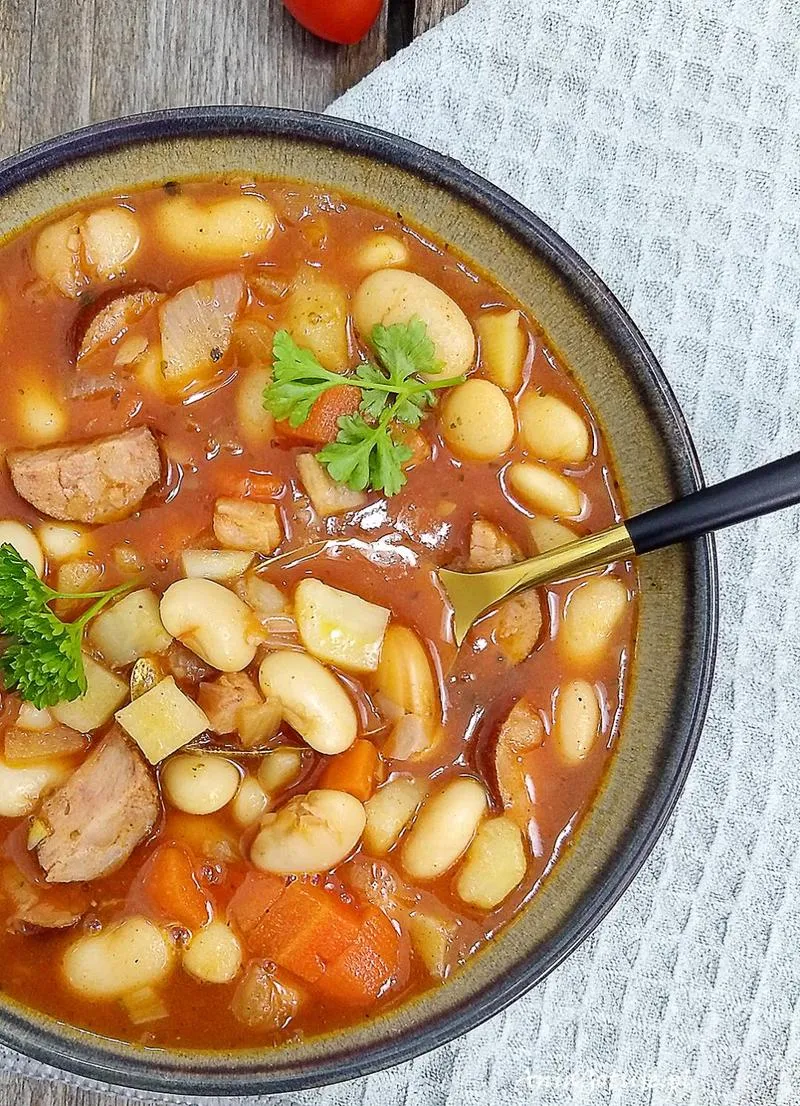 Jak doprawić zupę fasolową