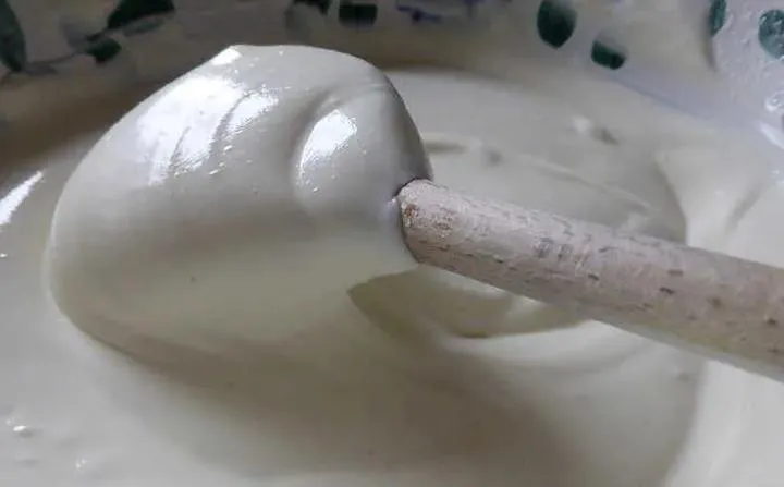 Jak uniknąć zwarzenia śmietany w zupie