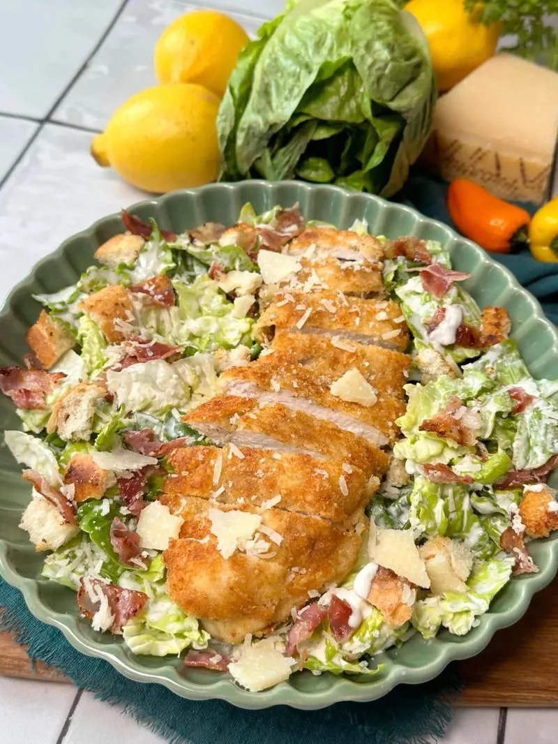 Kaloryczność sałatki Cezar