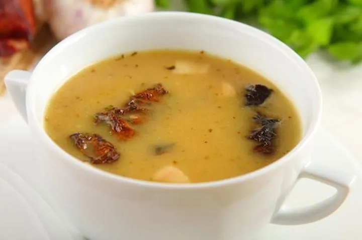 Niskokaloryczne zupy przepisy