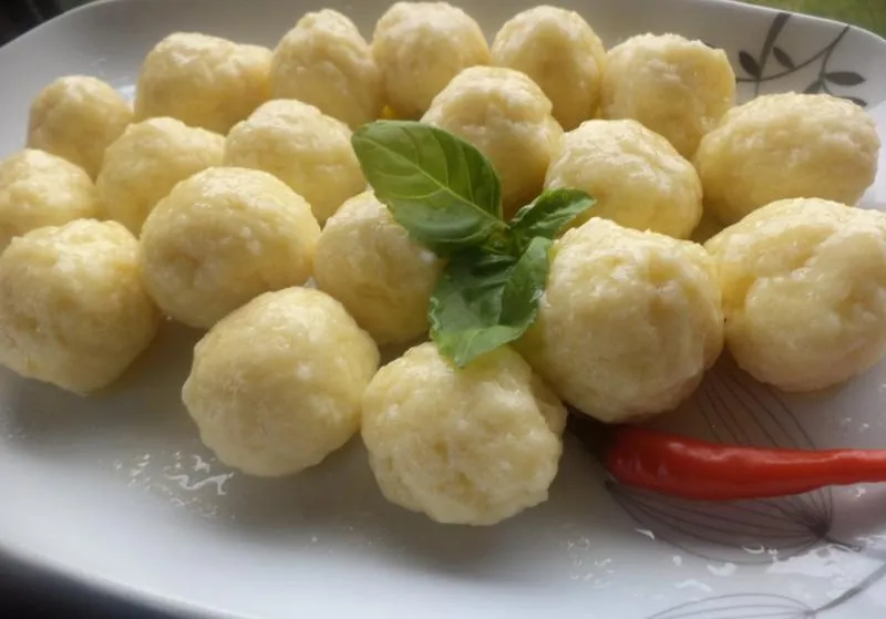 Przepis na kluski z serem białym