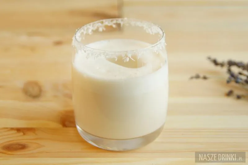 Przepisy na drinki z mlekiem skondensowanym
