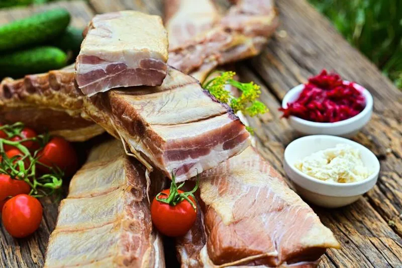 Przepisy na zupy z wędzonką